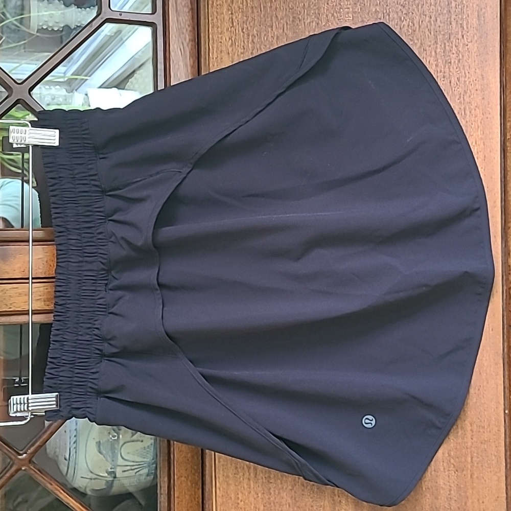 Lululemon Athletica Black Bubble Mini Skirt